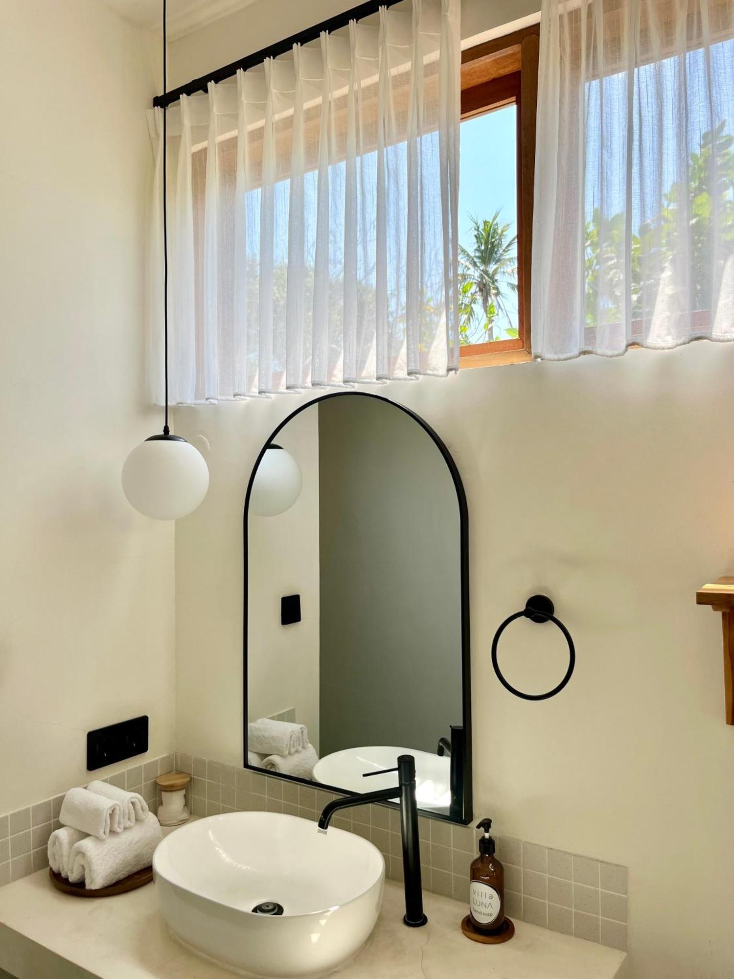 Villa Luna - Gili Air Luaran gambar